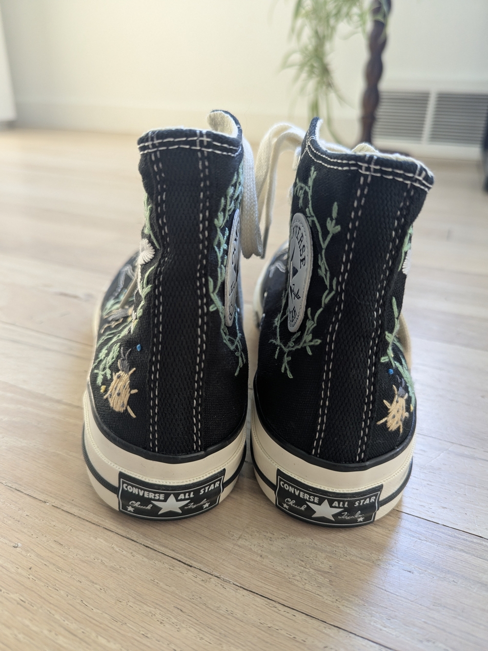 Converse Black High-Top Sneakers with Embroidered Dragonfly and Floral Accents - Picture 3 of 5